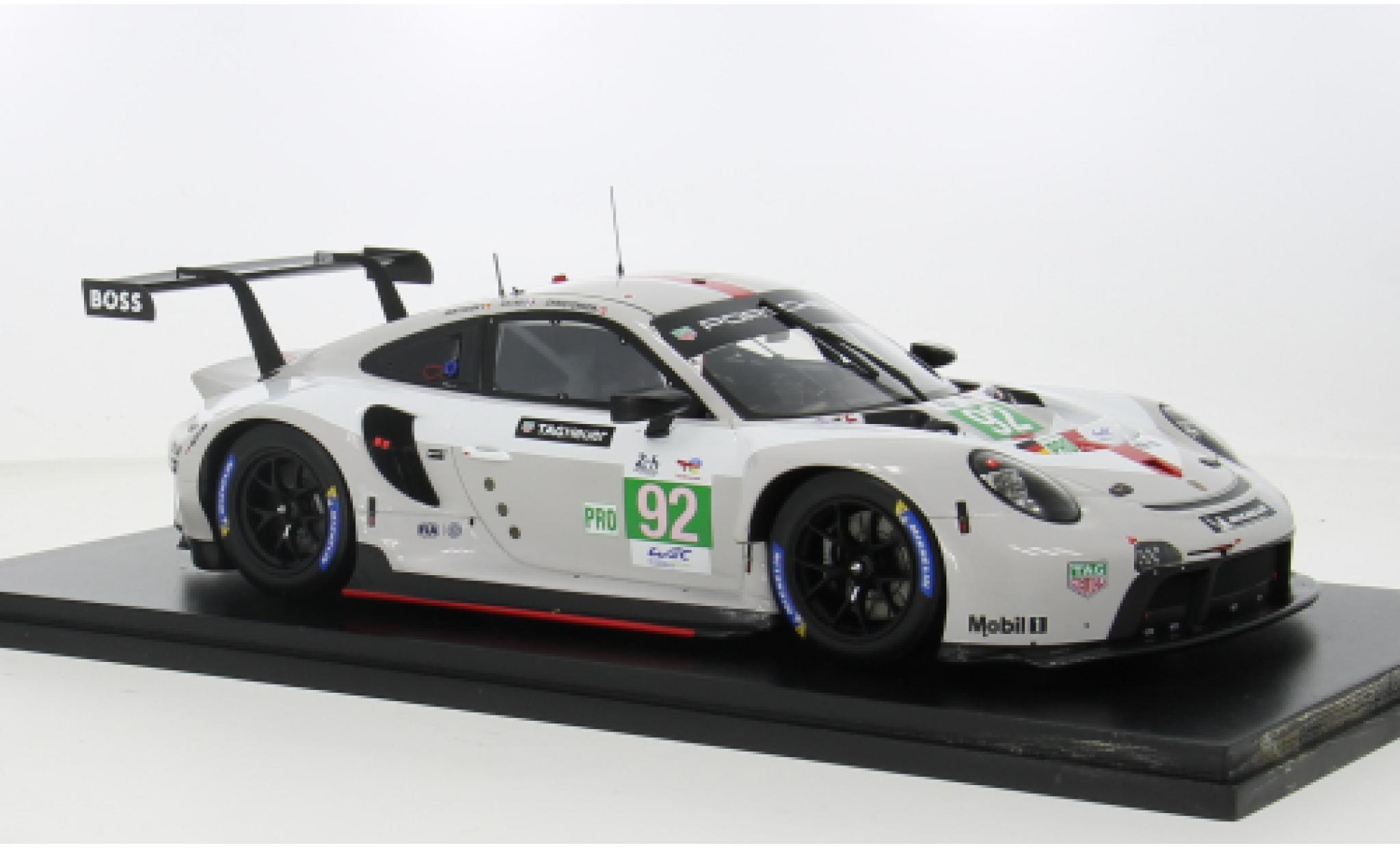 Porsche 911 1/18 Spark RSR-19 No.92 GT Team 24h Le Mans 2022 1:18 modelauto