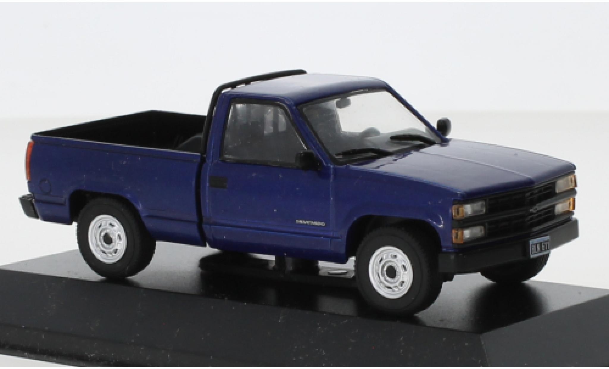 Chevrolet Silverado 1/43 SpecialC metallic blauw 1997 modelauto