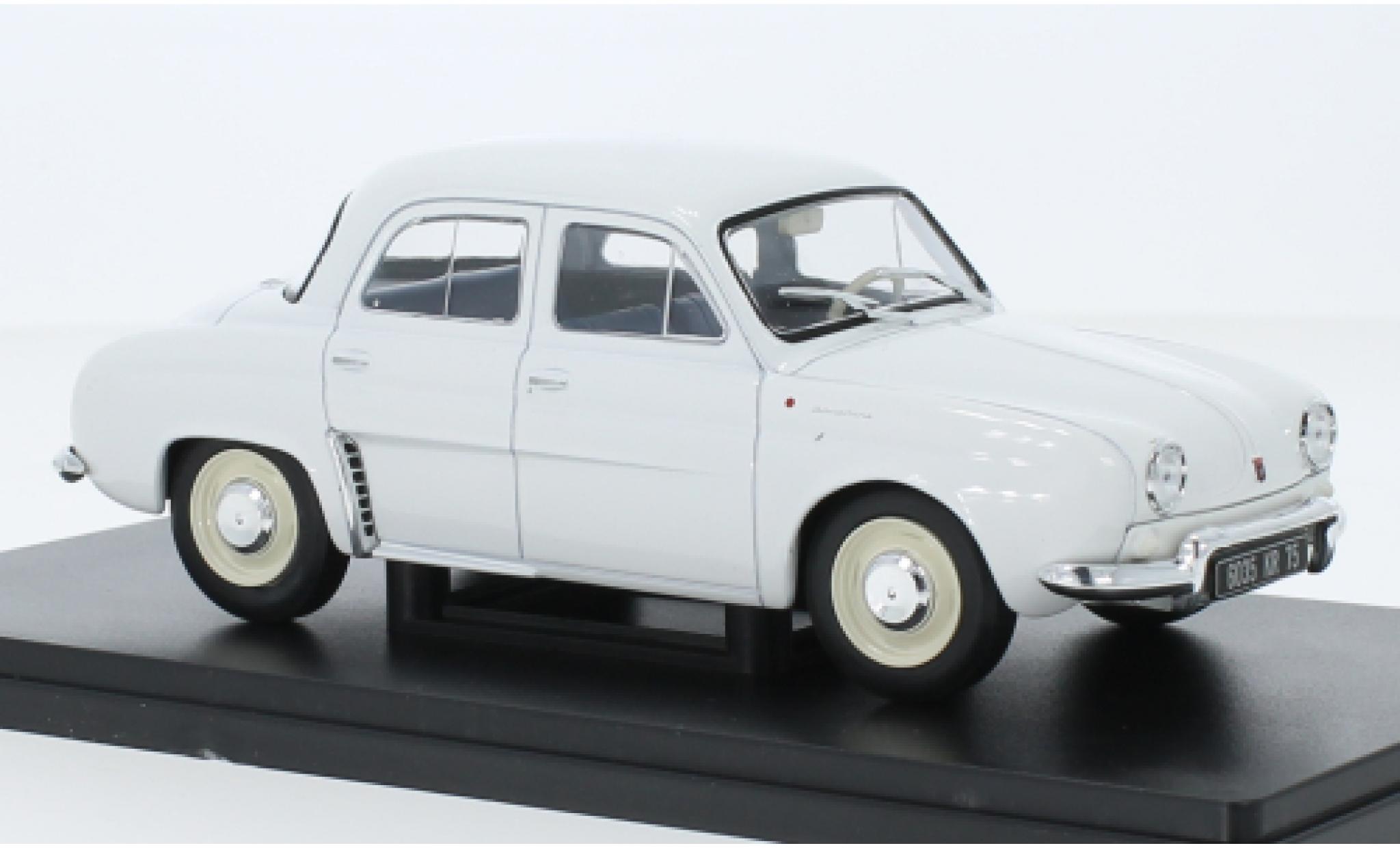 Renault Dauphine 1/24 SpecialC .-132 grijs clair 1961 modelauto