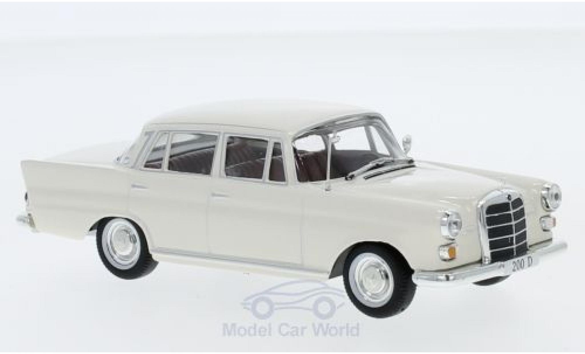 Mercedes 200 1/43 SpecialC D (W110) beige 1965 ohne Vitrine modelauto