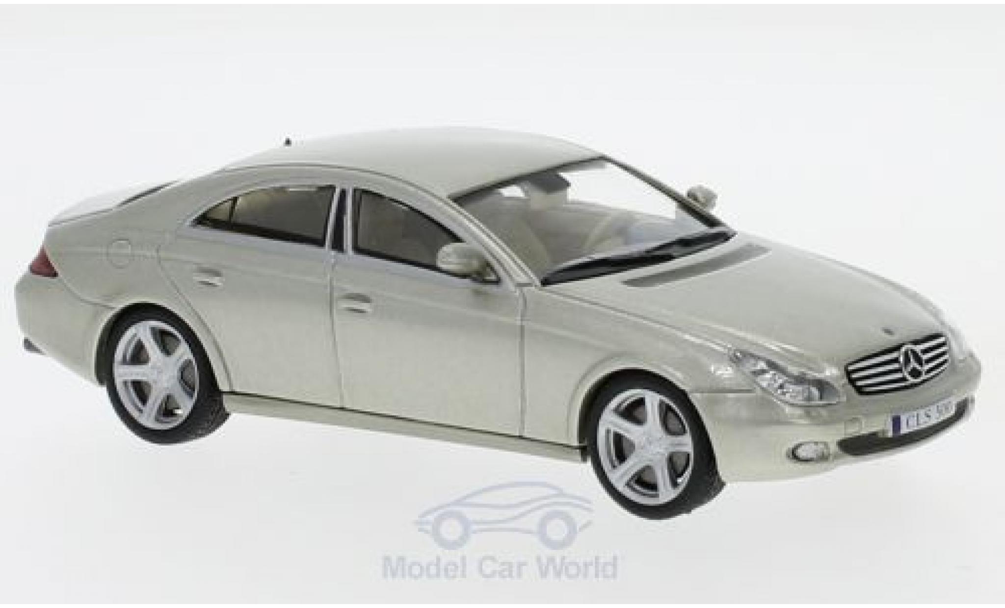 Mercedes CLS 1/43 SpecialC 500 (C219) metallic groen 2004 ohne Vitrine modelauto