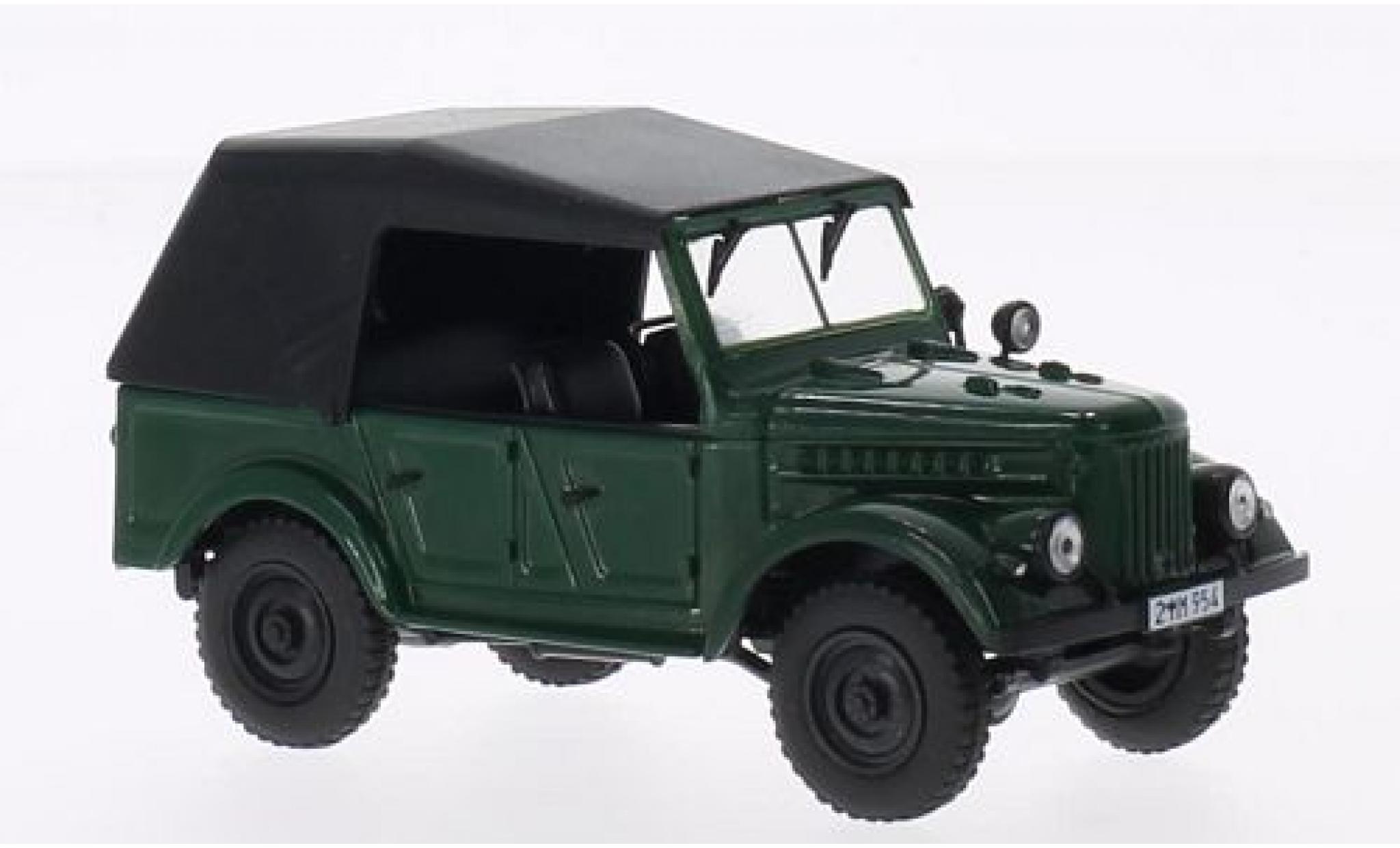 Gaz 69A 1/43 SpecialC GAZ groen sans Vitrine modelauto