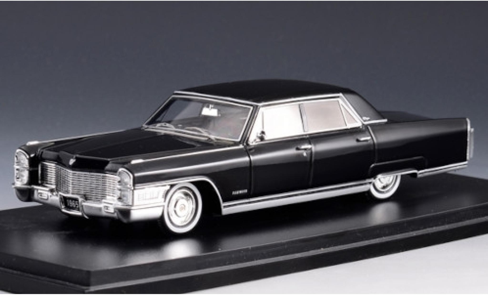 Cadillac Fleetwood 1/43 Stamp Models 60 Special zwart/matt-zwart 1965 modelauto