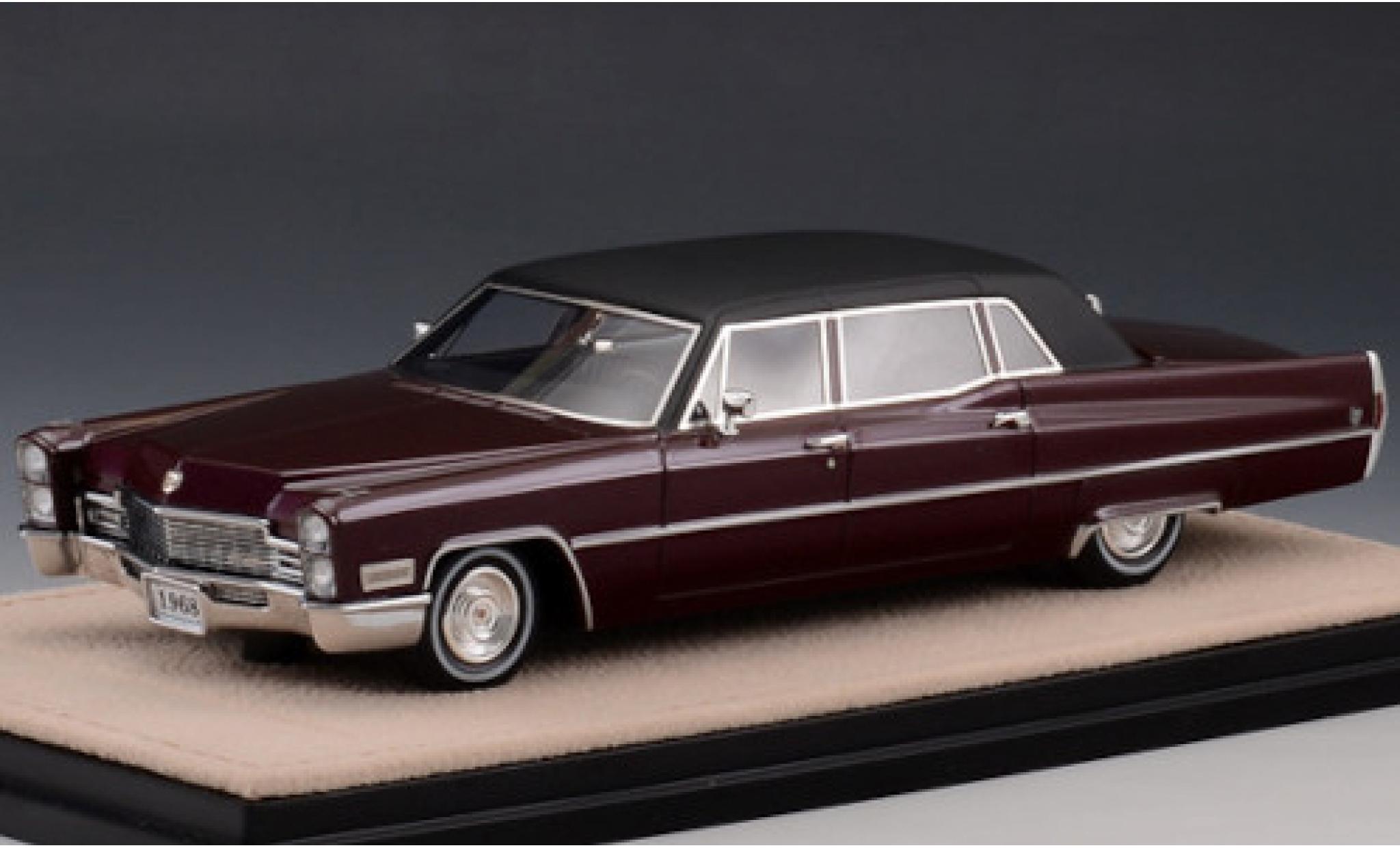Cadillac Fleetwood 1/43 Stamp Models 75 Sedan metallic paarsee/matt-zwart 1968 modelauto