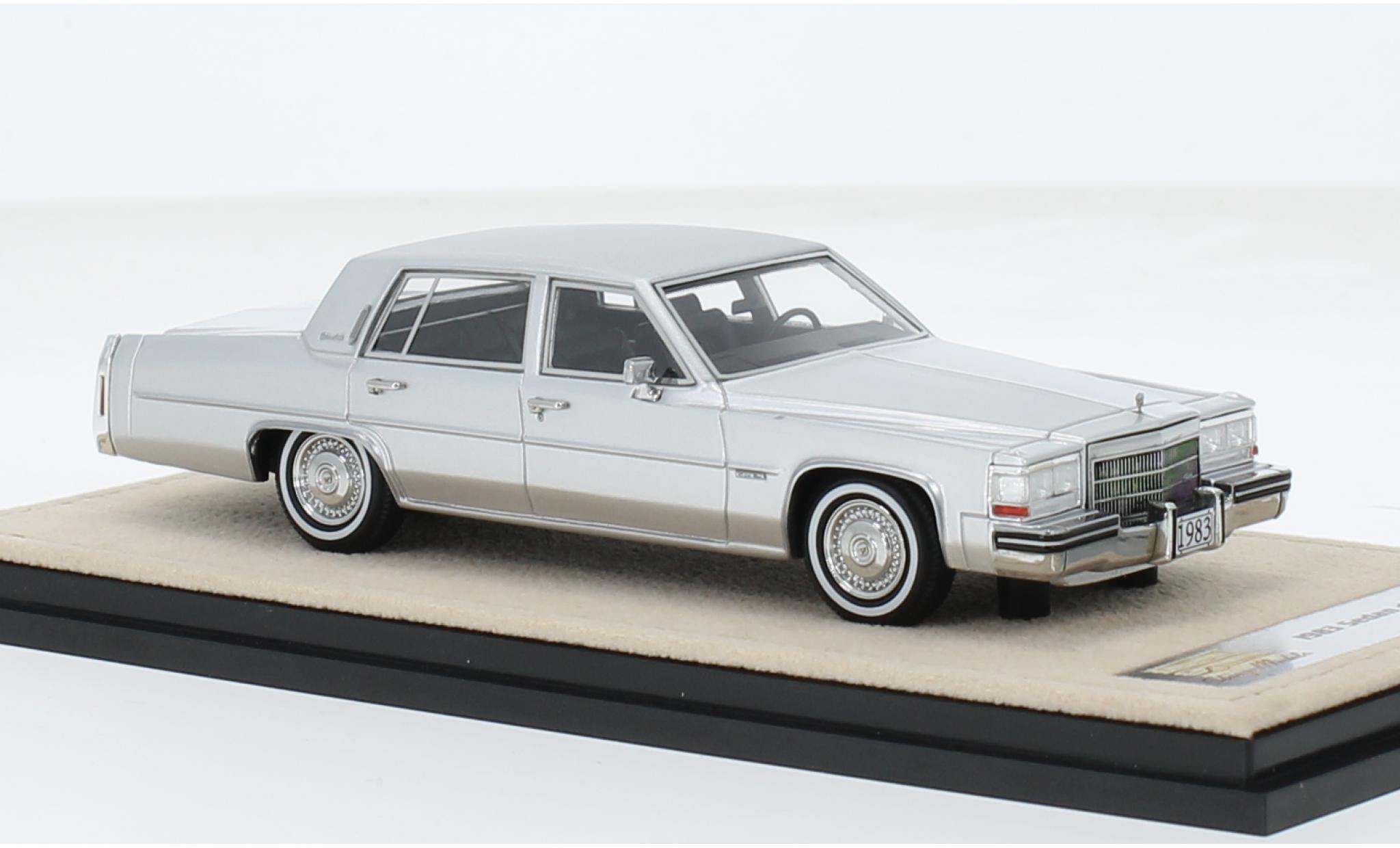 Cadillac Sedan 1/43 Stamp Models DeVille grijs 1983 1:43 modelauto