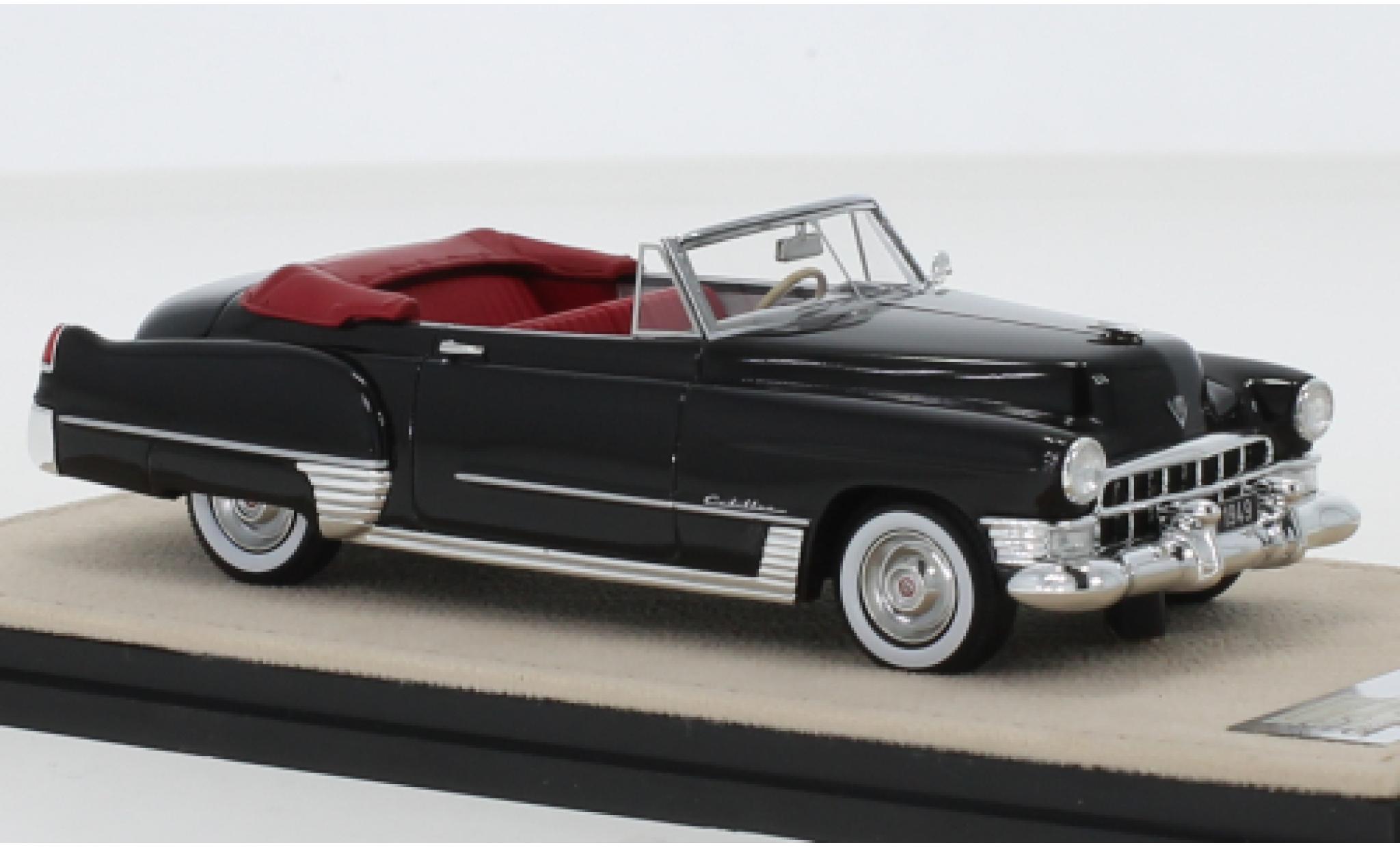 Cadillac Series 62 1/43 Stamp Models Cabriolet zwart 1949 modelauto
