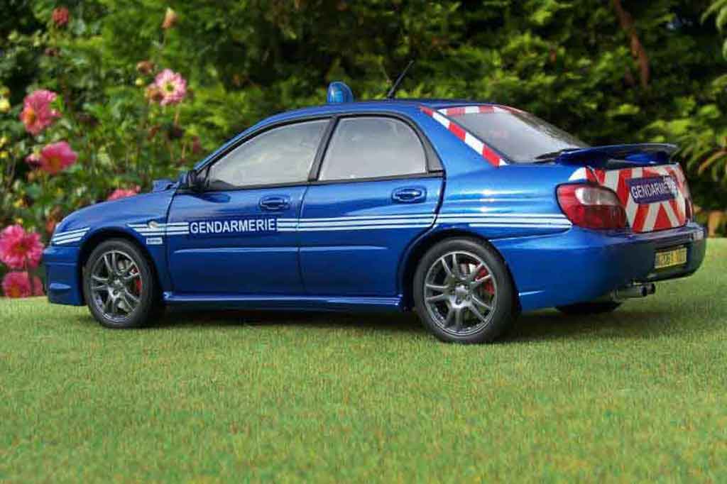 Subaru Impreza Police STI gendarmerie / politie 1/18 Autoart