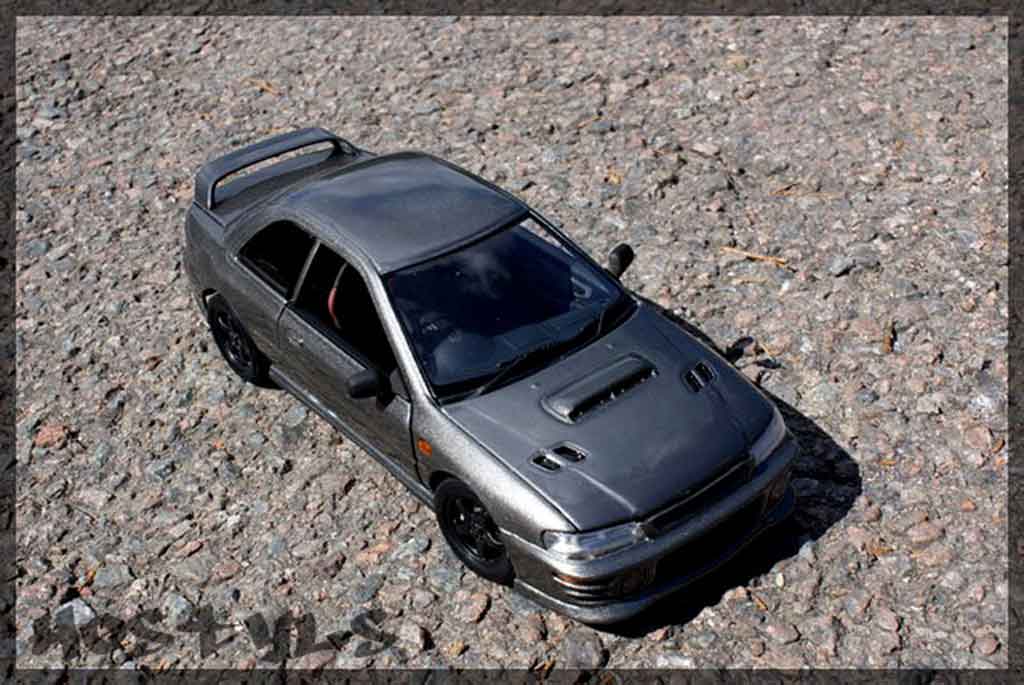 Subaru Impreza Type R gt turbo sti grijs carbone 1/18 Autoart