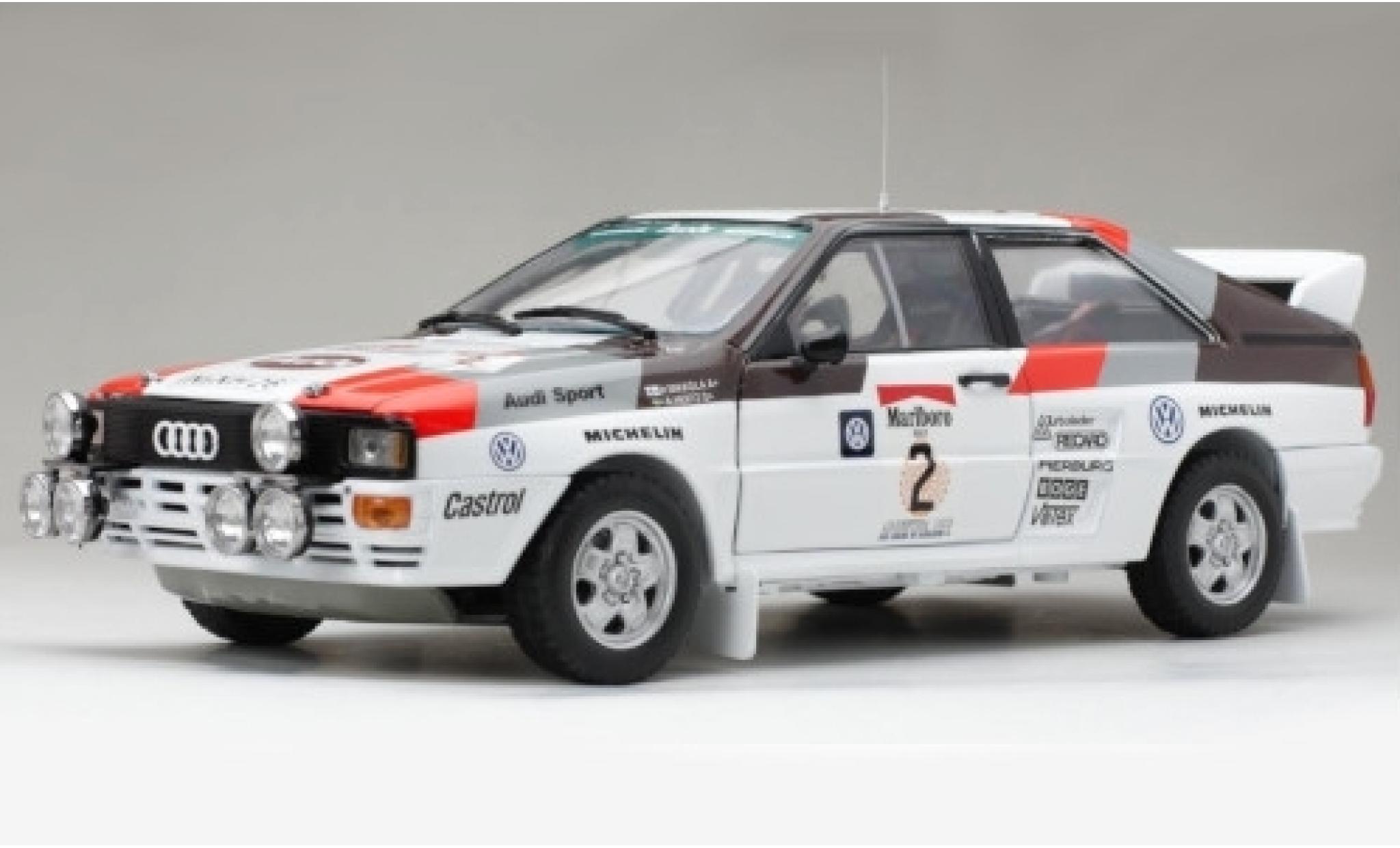 Audi Quattro 1/18 Sun Star A2 No.2 Sport Marlboro Rallye Zilverinien 1983 avec Decals H.Mikkola/A.Hertz modelauto