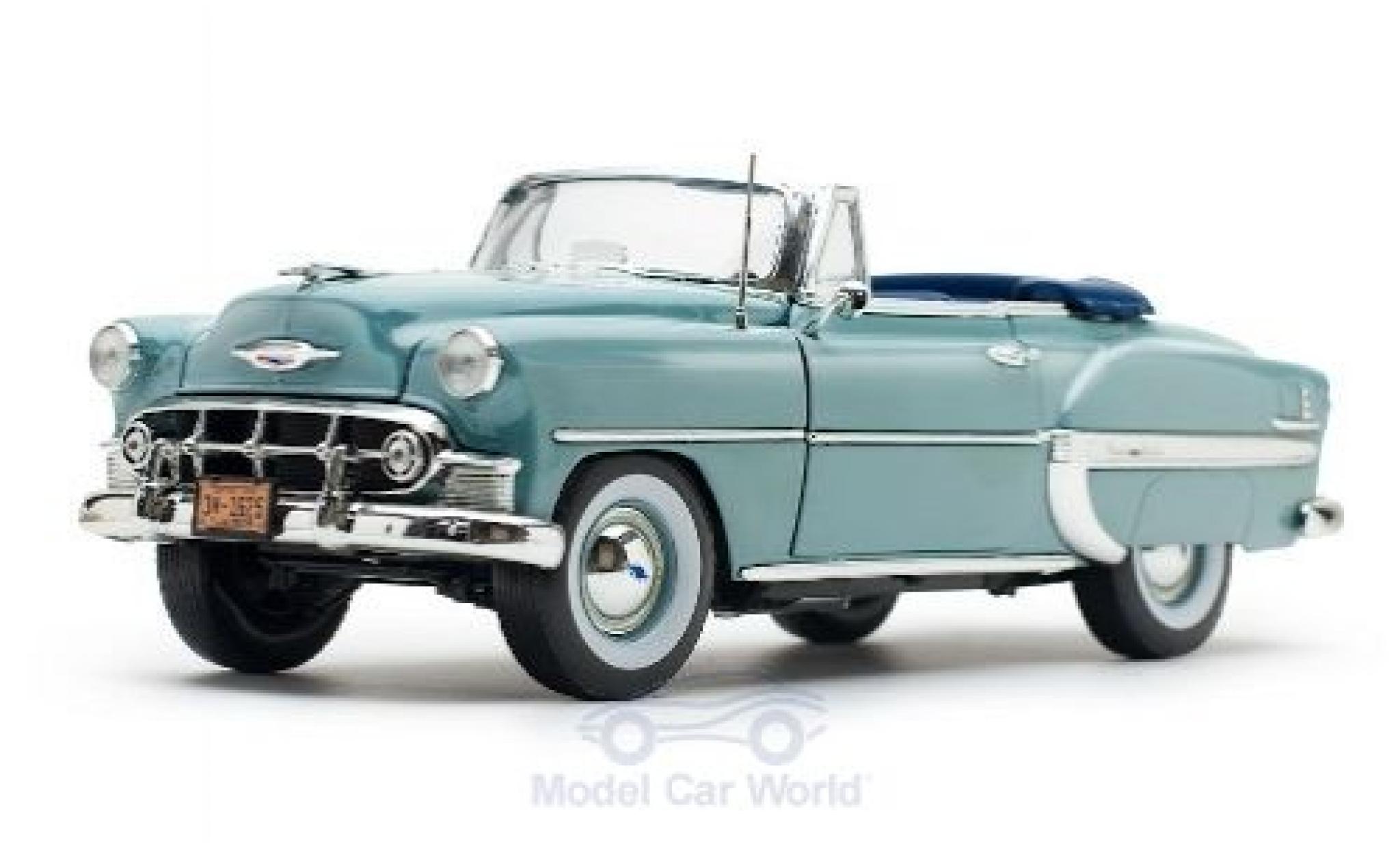 Chevrolet Bel Air 1/18 Sun Star Cabriolet blauw 1953 modelauto