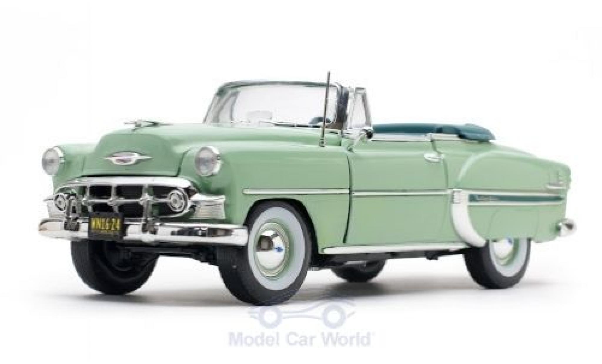 Chevrolet Bel Air 1/18 Sun Star Cabriolet groen 1953 modelauto