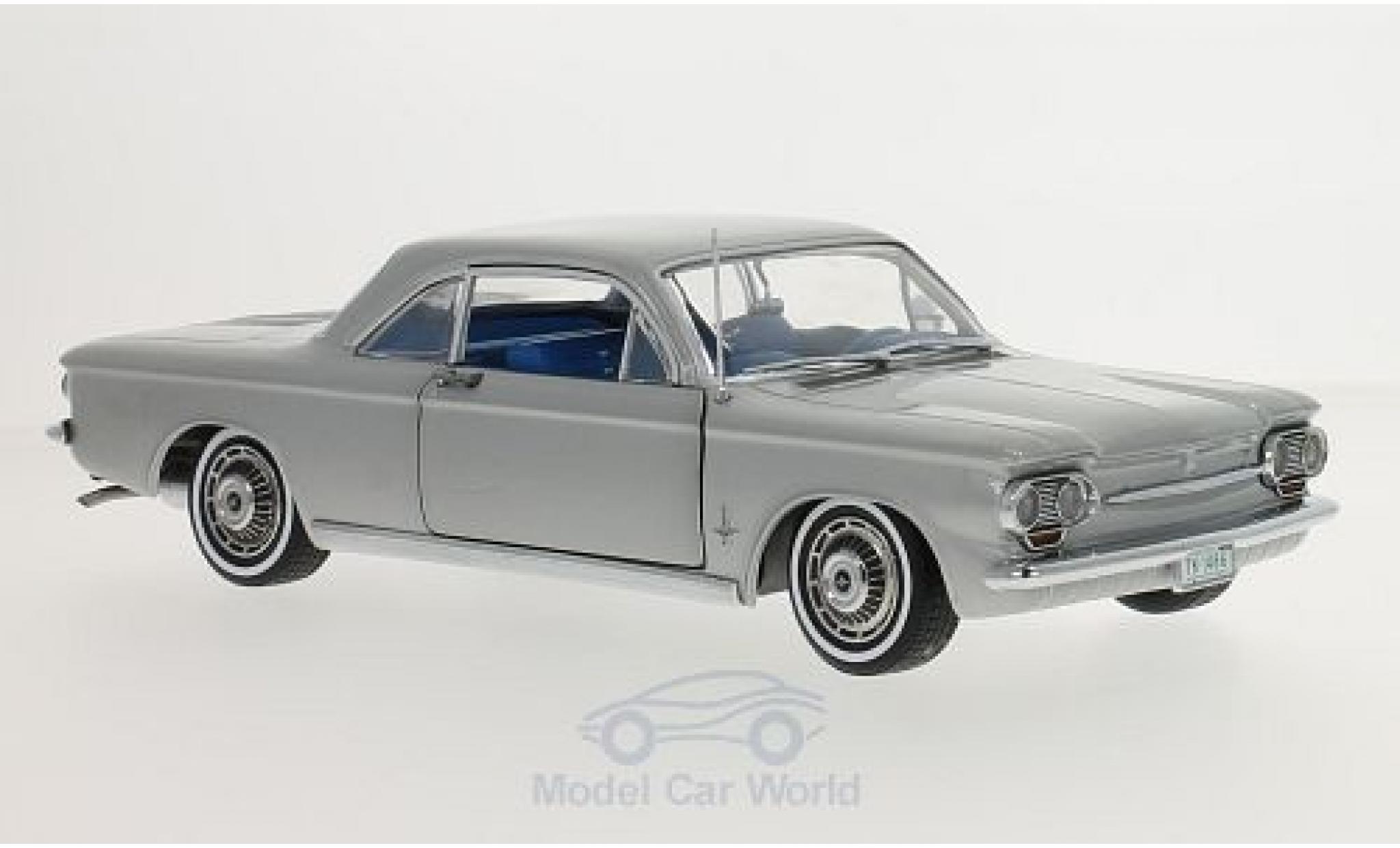 Chevrolet Corvair 1/18 Sun Star Coupe grijs 1963 modelauto