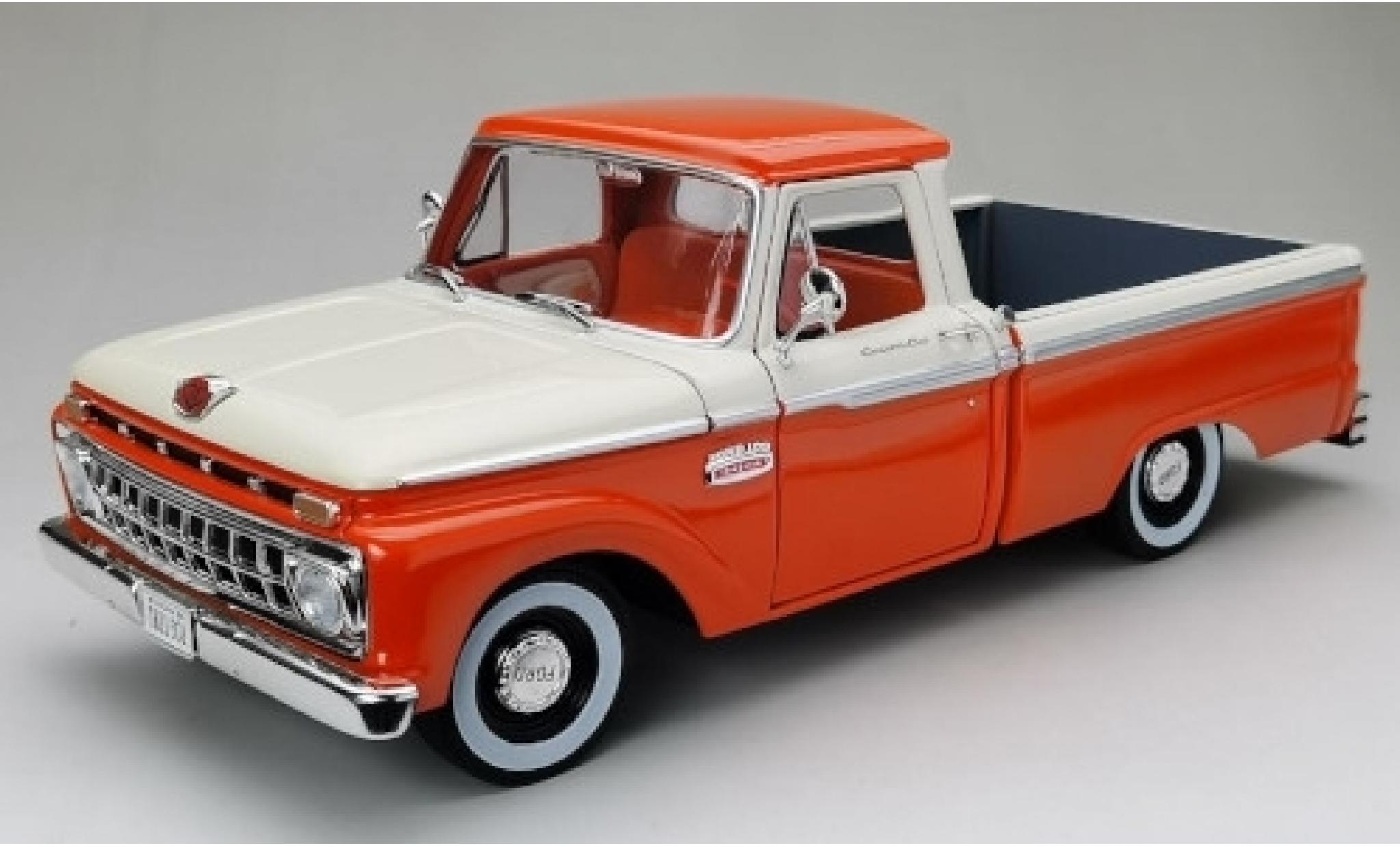 Ford F-1 1/18 Sun Star 00 Custom Cab Pickup oranje/wit 1965 modelauto