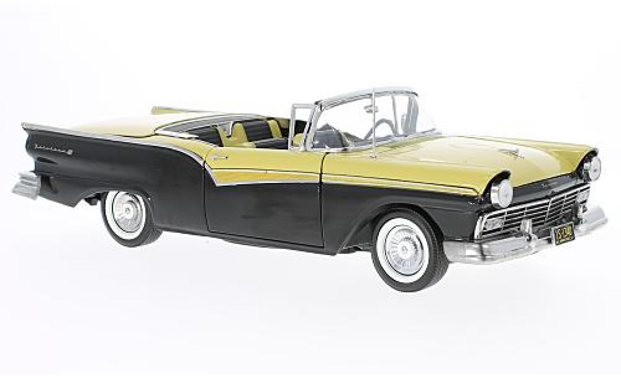 Ford Fairlane 1/18 Sun Star 500 Skyliner zwart/geel 1957 modelauto