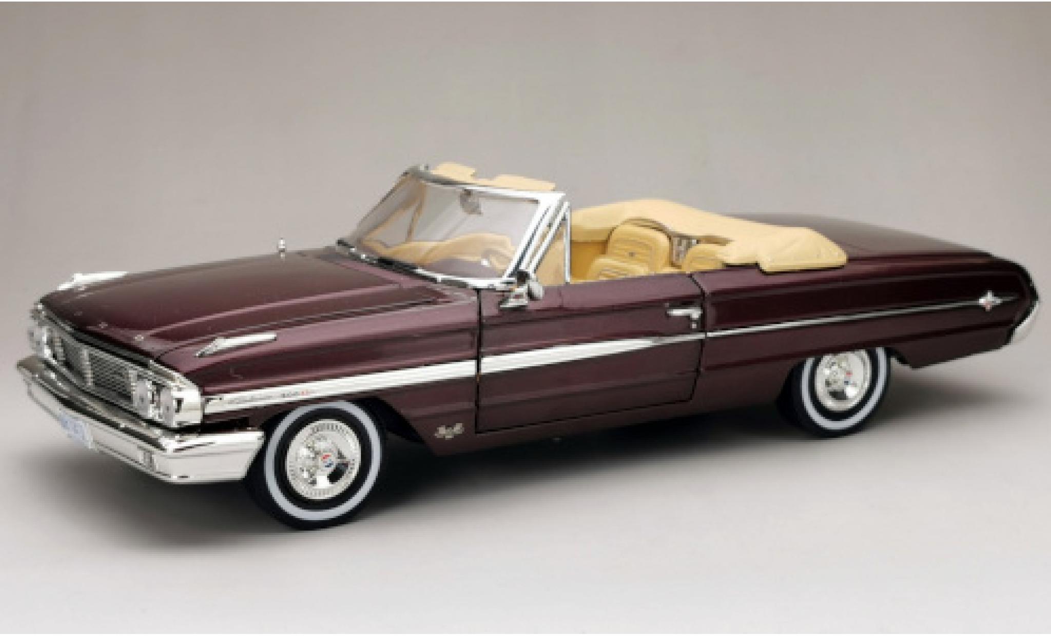 Ford Galaxy 1/18 Sun Star Galaxie 500 XL Cabriolet rood 1964 Verdeck ougroen modelauto