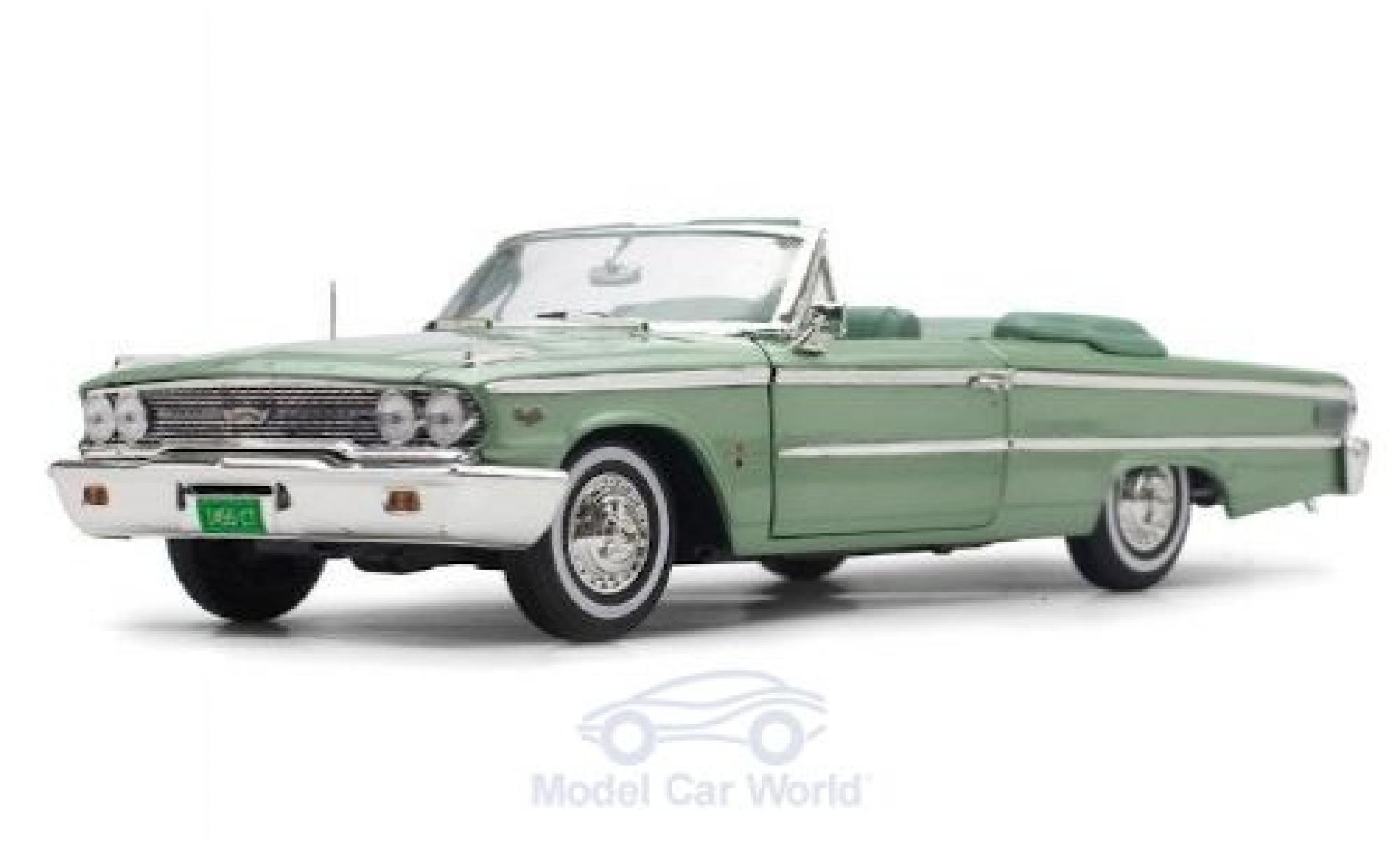 Ford Galaxy 1/18 Sun Star Galaxie 500XL Cabriolet metallic groen 1963 modelauto