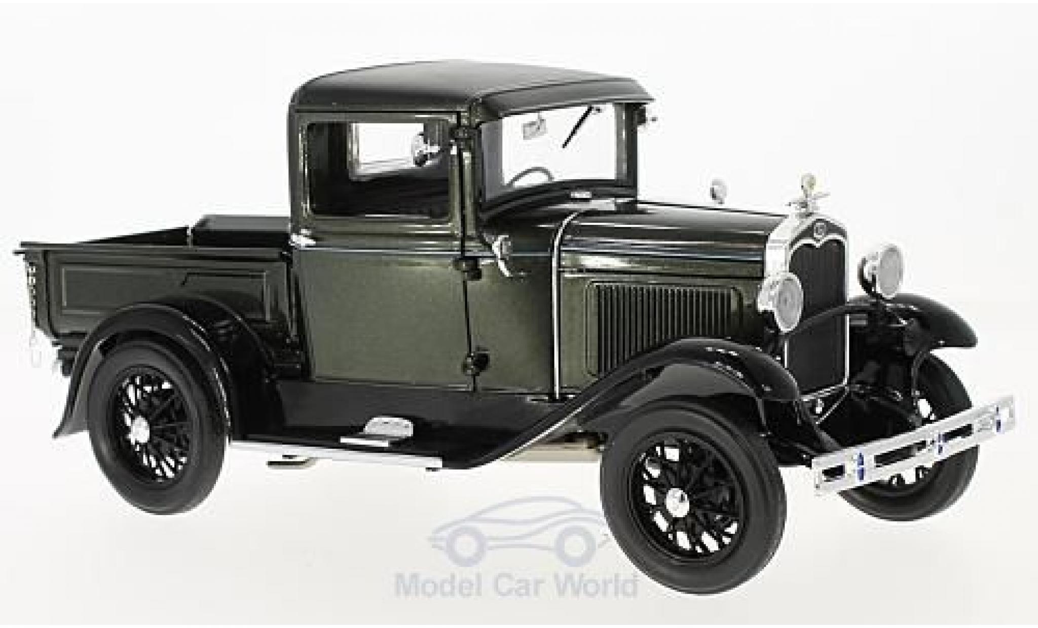 Ford Model A 1/18 Sun Star Pick Up metallic groen/zwart 1931 modelauto