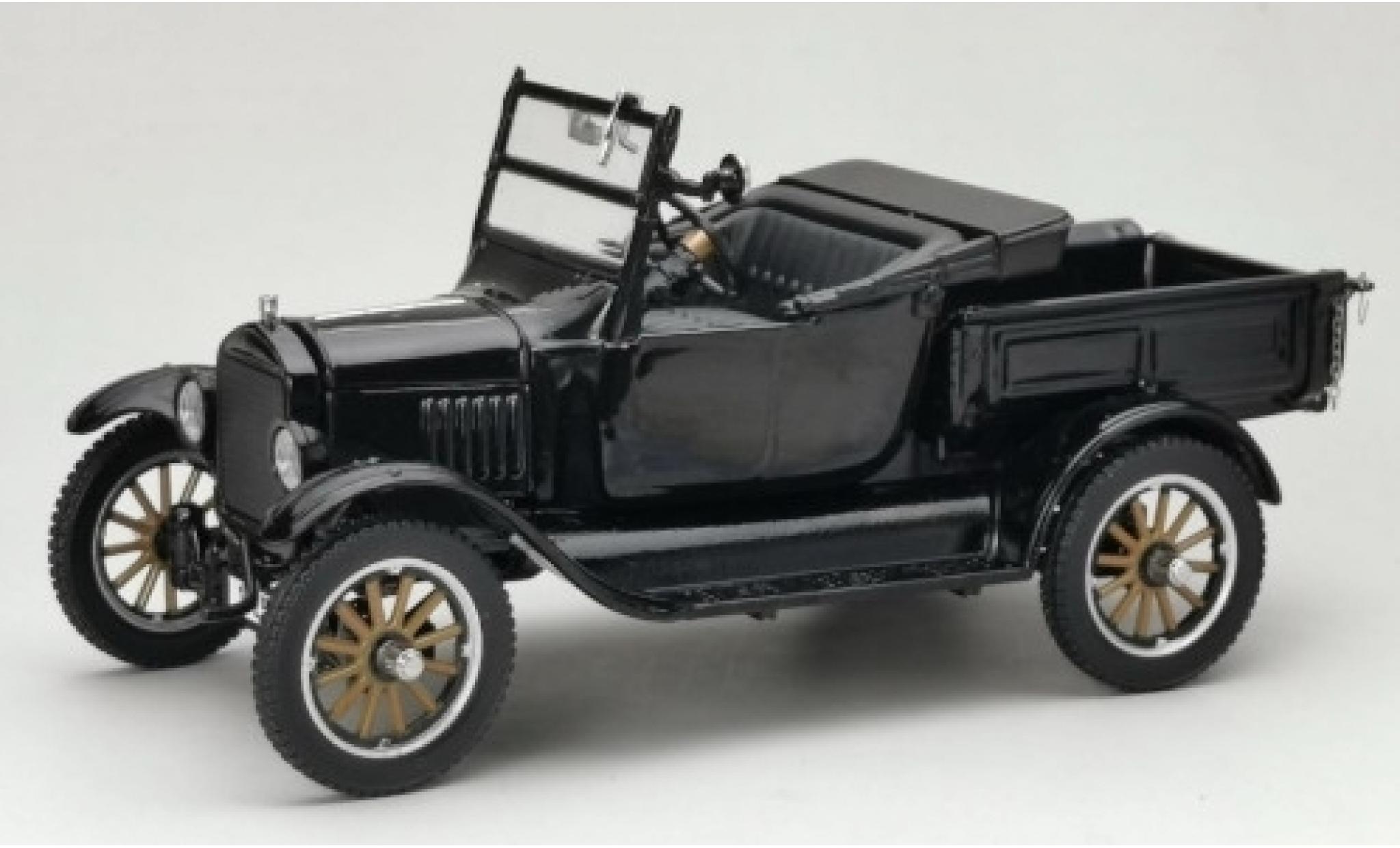 Ford Model T 1/24 Sun Star Roadster Pick Up zwart 1925 Verdeck ougroen modelauto