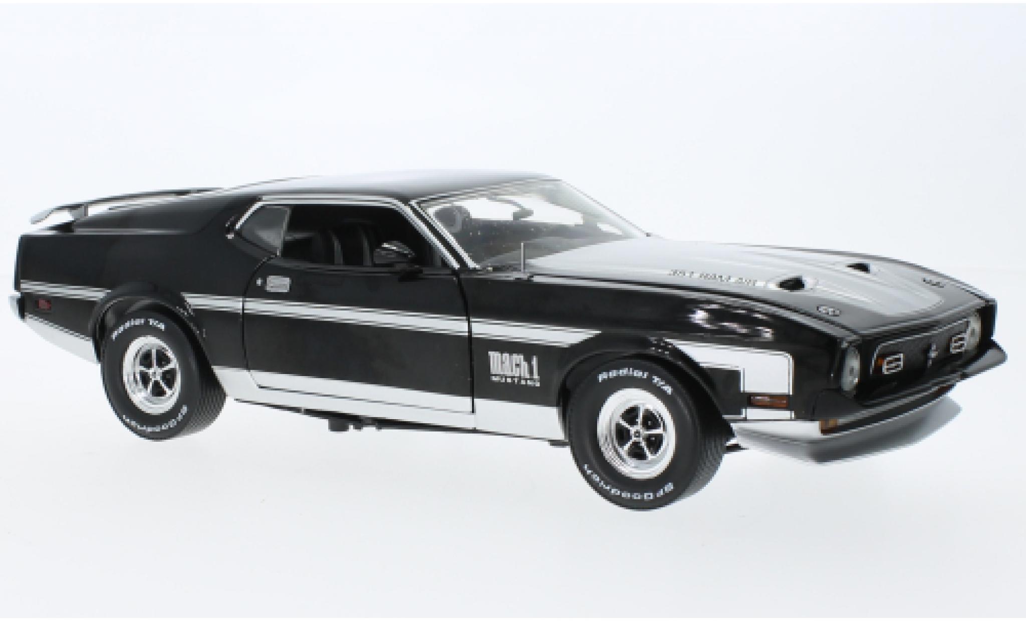 Ford Mustang 1/18 Sun Star Mach I zwart 1971 modelauto
