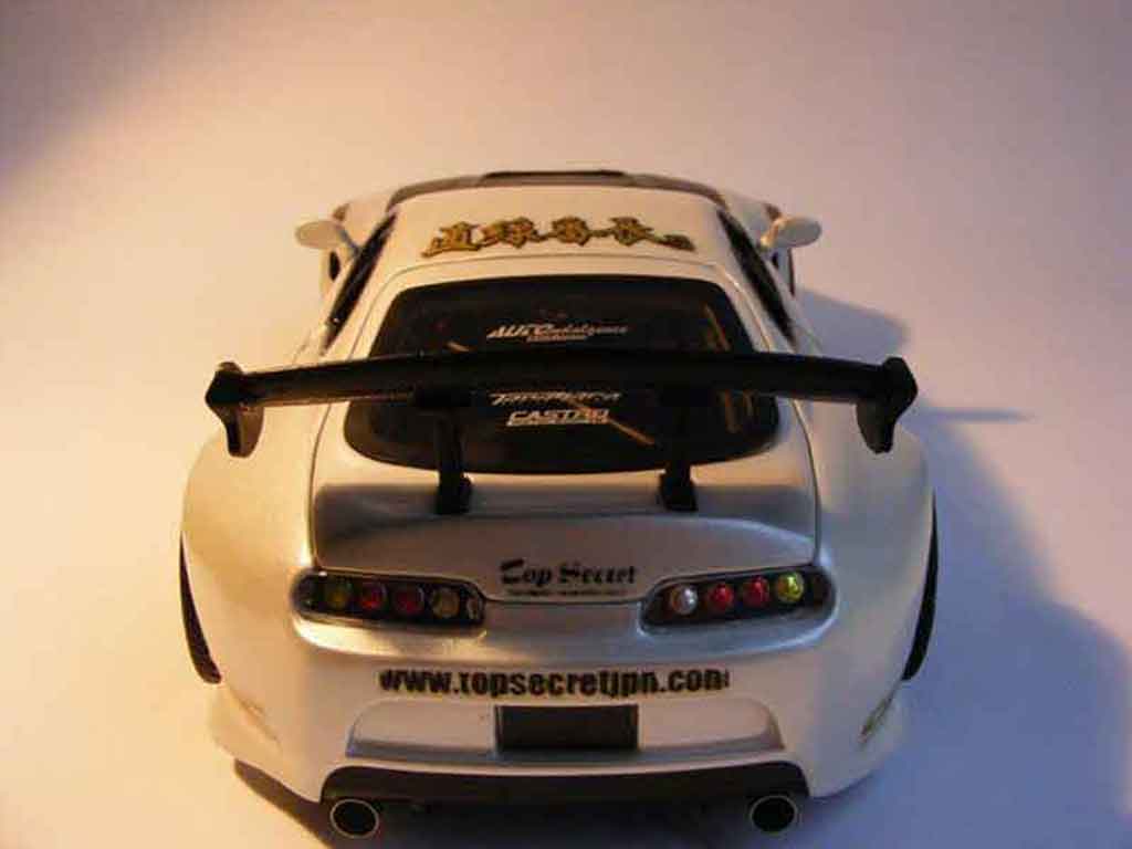 Toyota Supra Top Secret kit large 1/18 Jada Toys