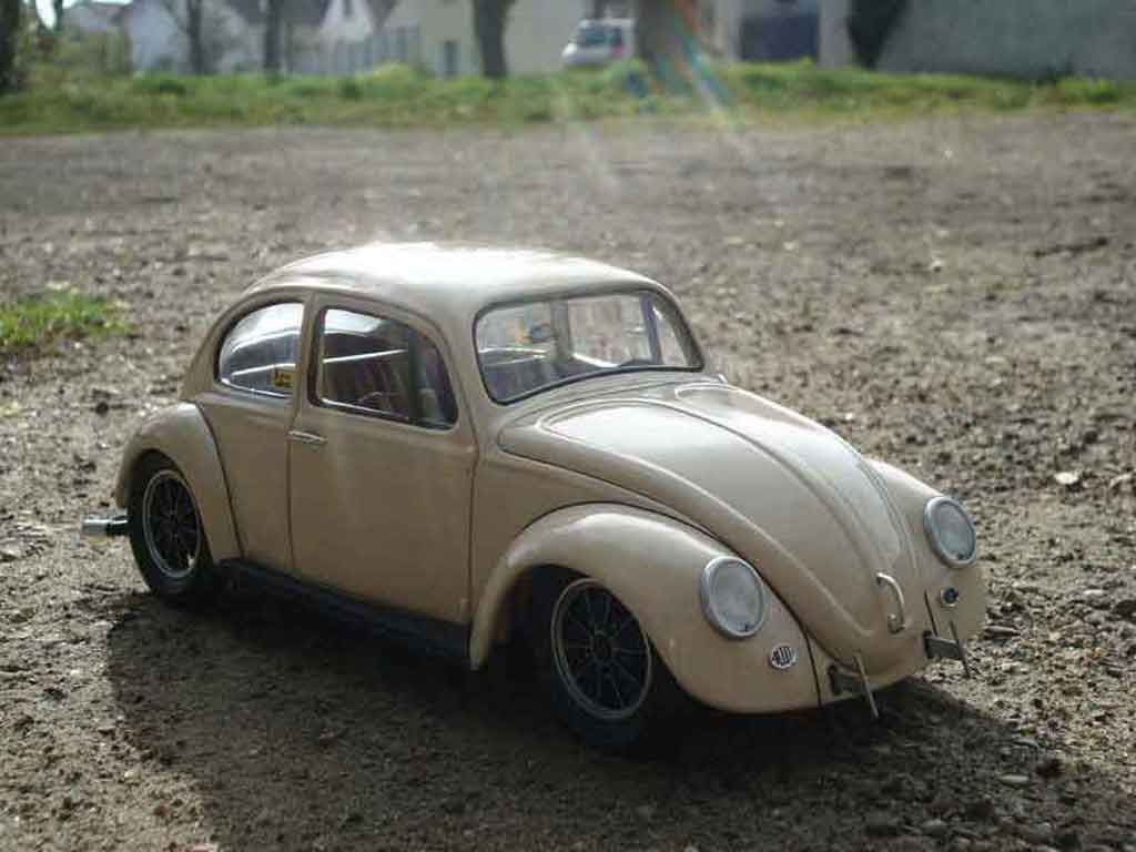 Volkswagen Kafer Base coccinelle 67 old school 1/18 Road Legend