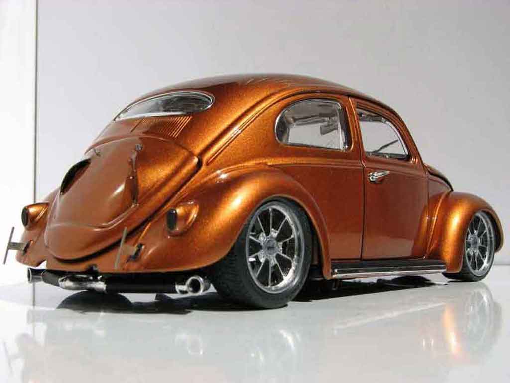 Volkswagen Kafer Base coccinelle ovale oranje burn 1/18 Burago