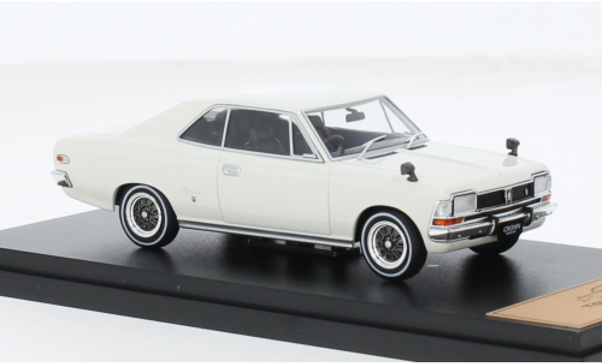 Toyopet Crown 1/43 SpecialC (HT) beige .-131 1:43 modelauto