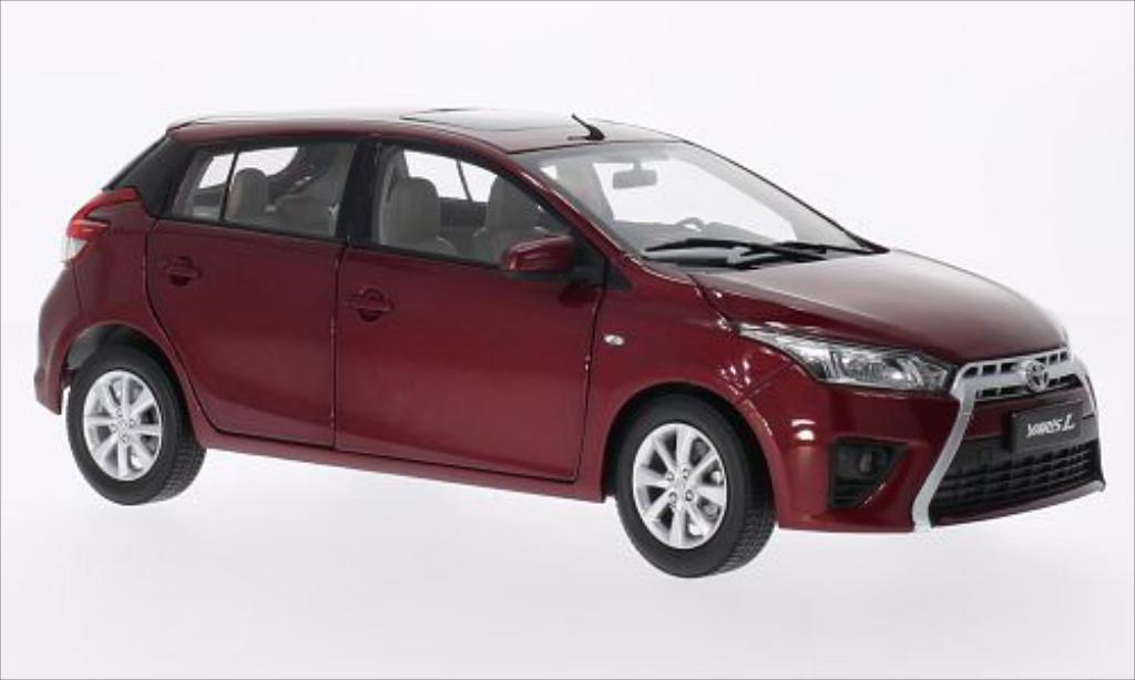 Toyota Yaris 1/18 Paudi metallic rood 2014 modelauto