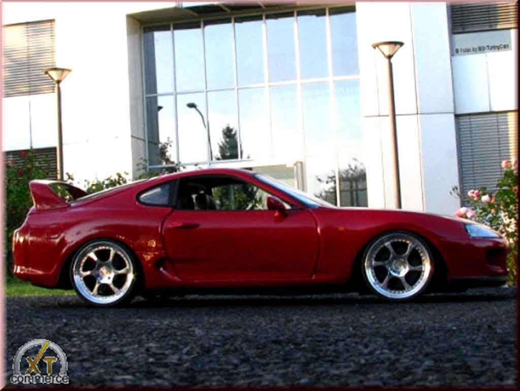 Toyota Supra Base rood jantes 8j x 18 aluminum hmc 1/18 Kyosho