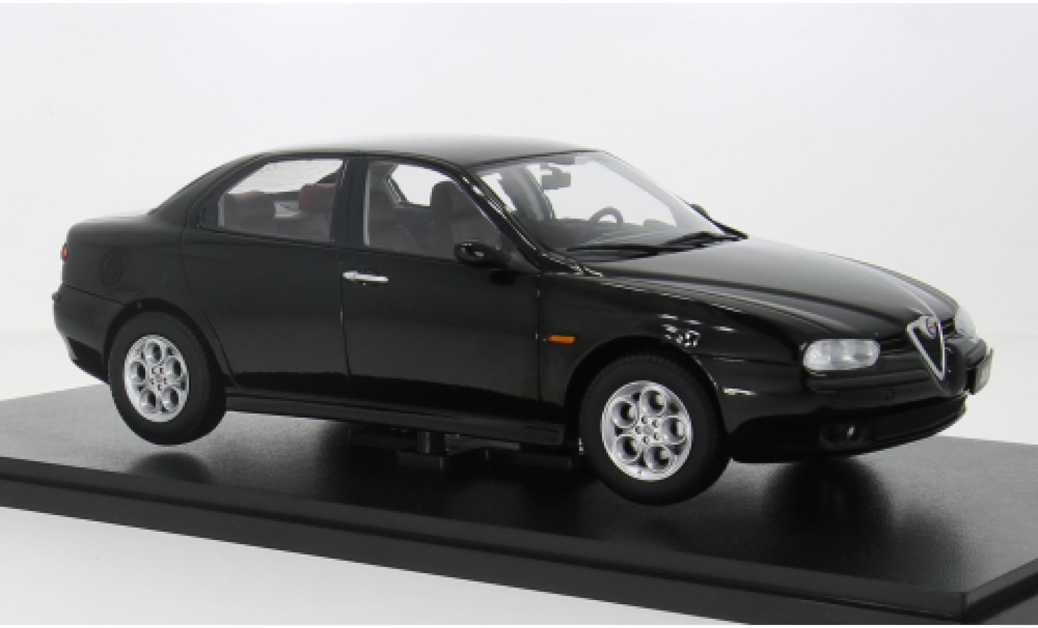 Alfa Romeo 156 1/18 Triple 9 Collection zwart 1998 1:18 modelauto