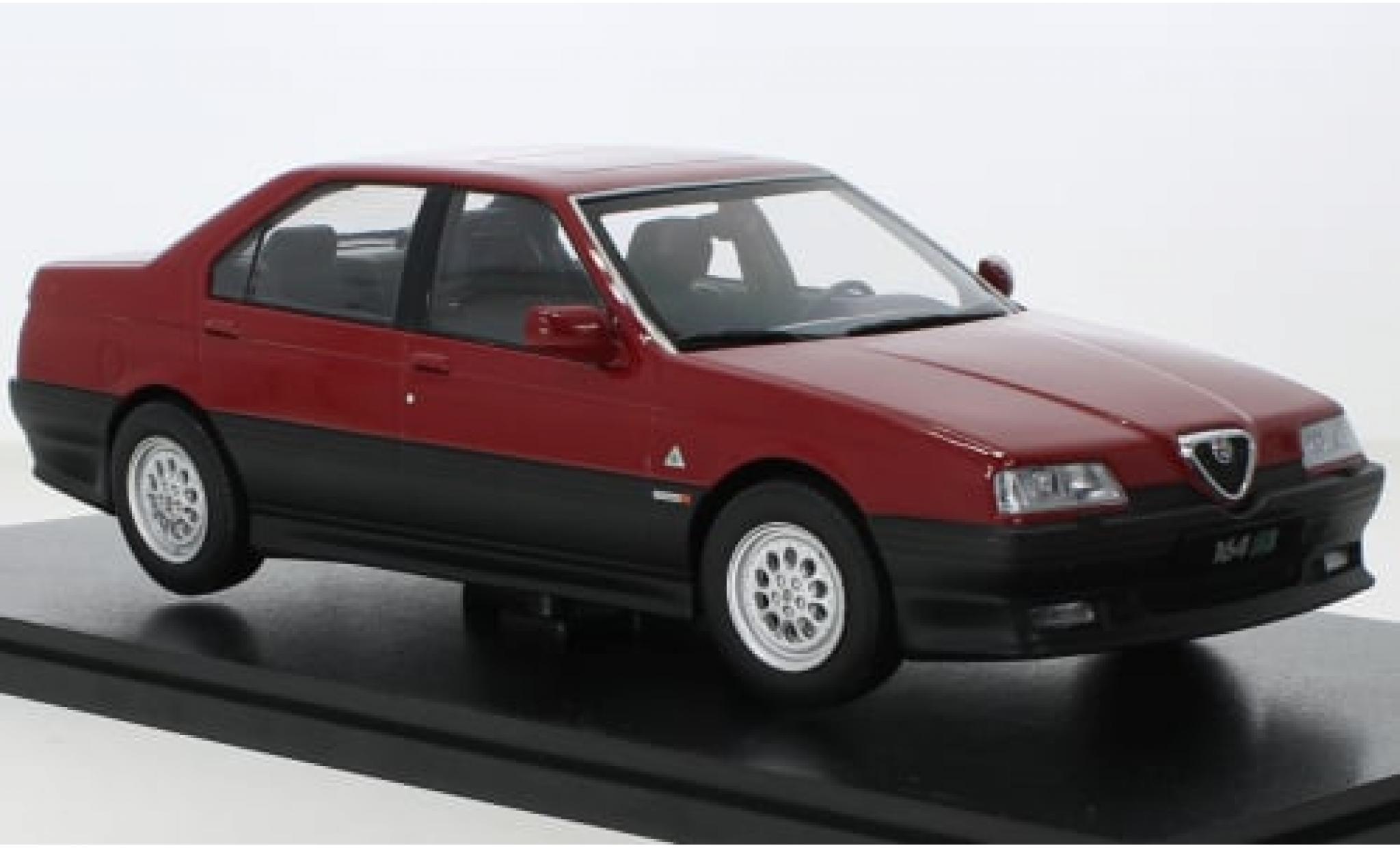 Alfa Romeo 164 1/18 Triple 9 Collection Q4 rood 1994 1:18 modelauto