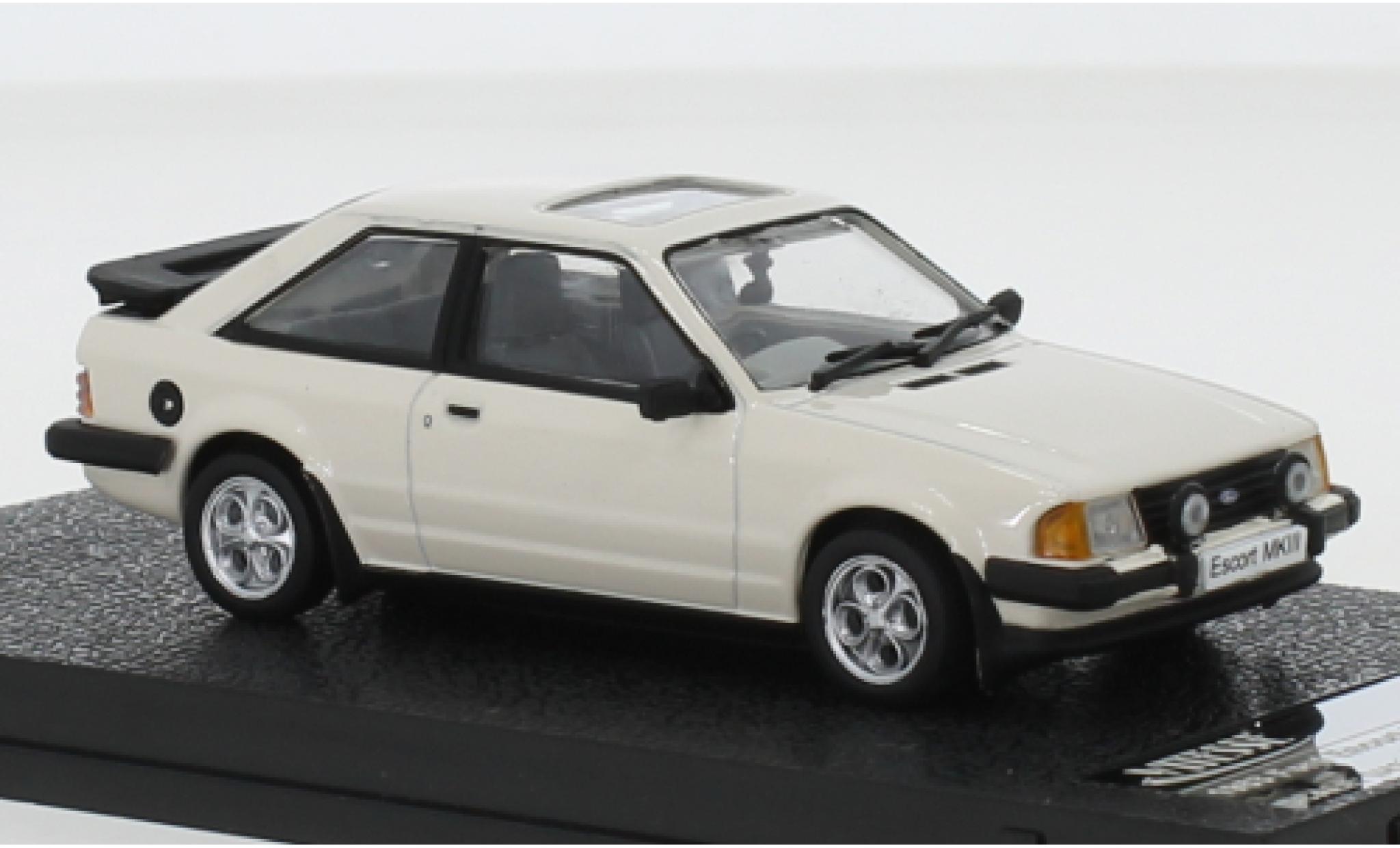 Ford Escort 1/43 Triple 9 Collection MkIII XR3i beige RHD 1983 modelauto