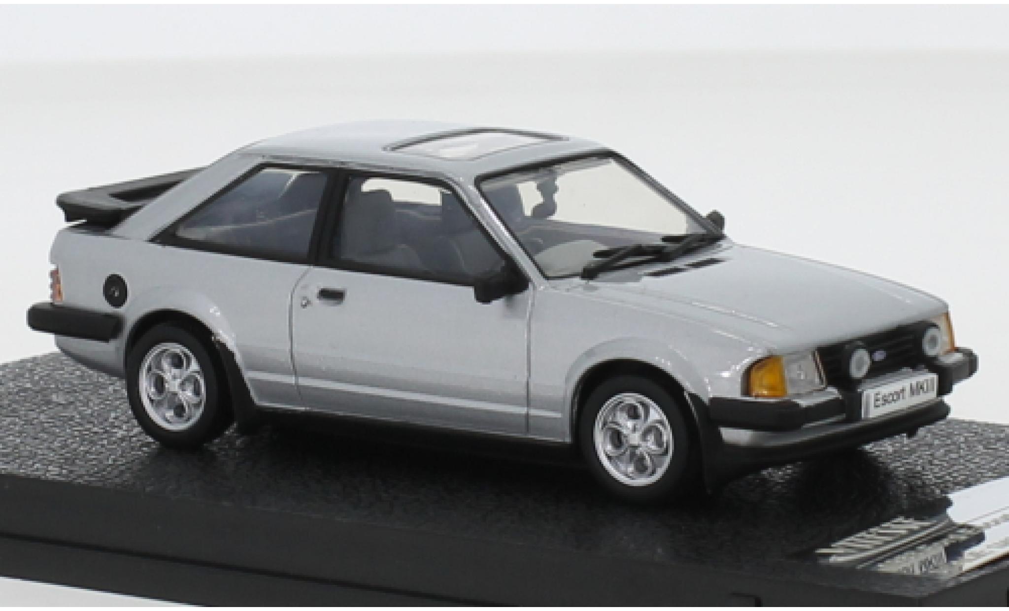 Ford Escort 1/43 Triple 9 Collection MkIII XR3i grijs RHD 1983 modelauto