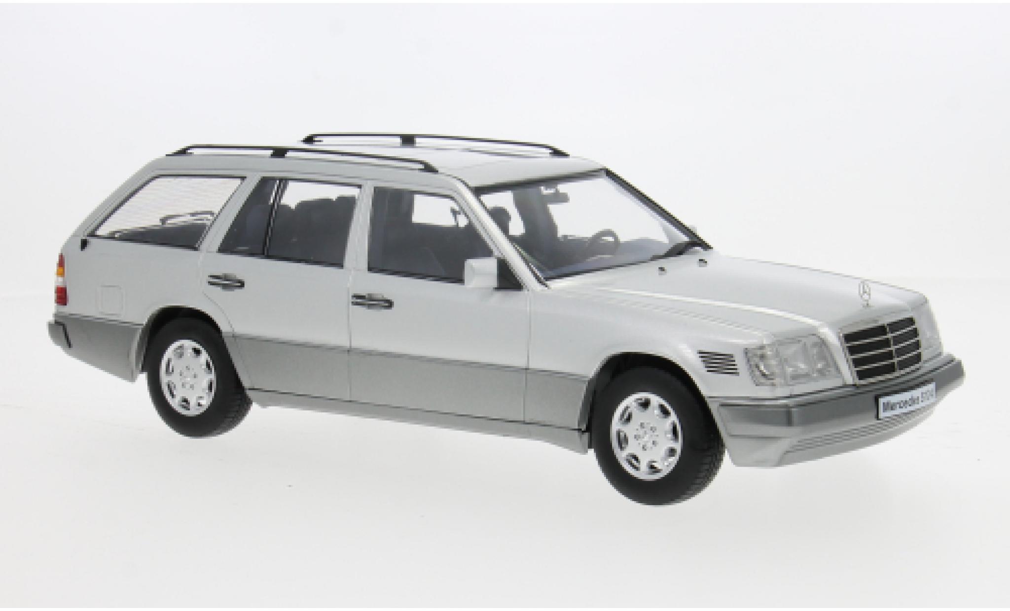 Mercedes Classe E 1/18 Triple 9 Collection T-Modell (S124) grijs 1995 1:18 modelauto