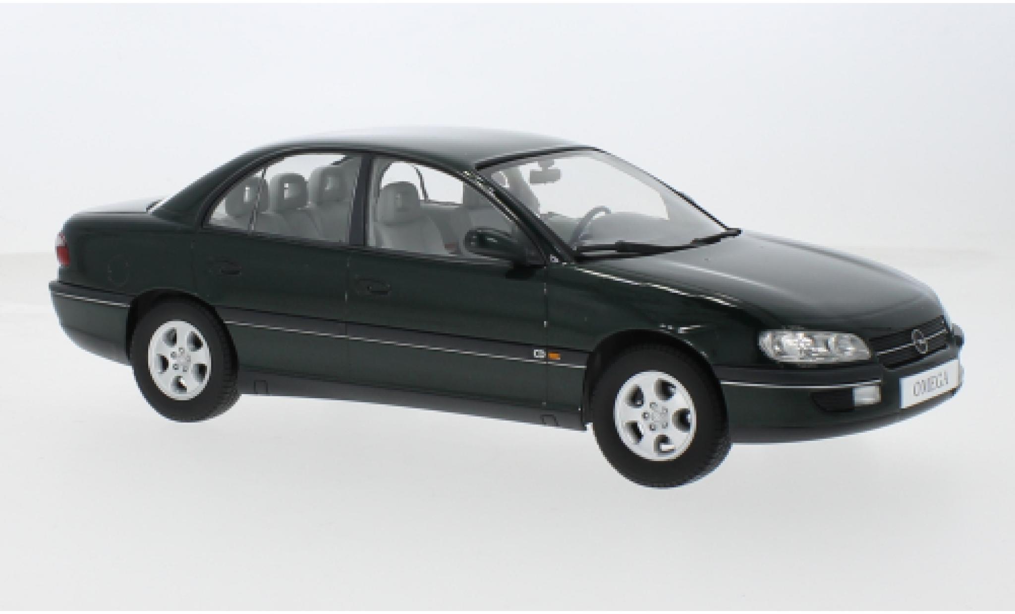 Opel Omega 1/18 Triple 9 Collection B metallic groen 1996 1:18 modelauto