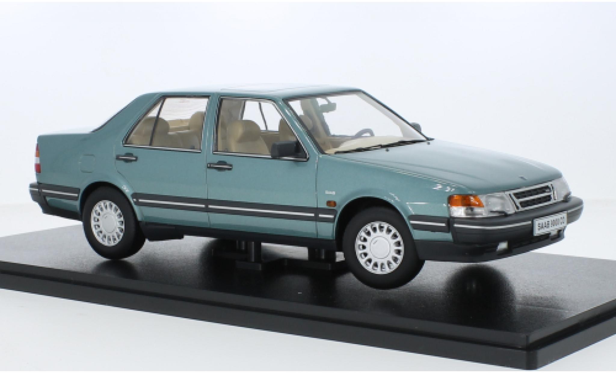Saab 9000 1/18 Triple 9 Collection CD Turbo metallic groen 1990 1:18 modelauto