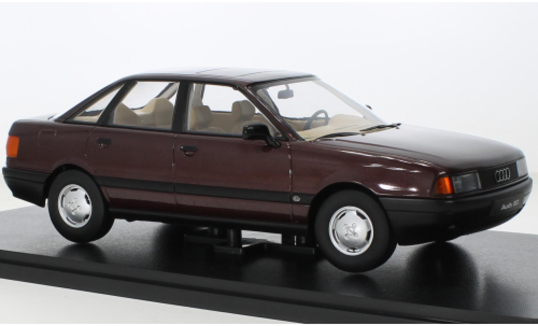 Audi 80 1/18 Triple 9 Collection (B3) metallic rood fonc&eacute; 1989 modelauto