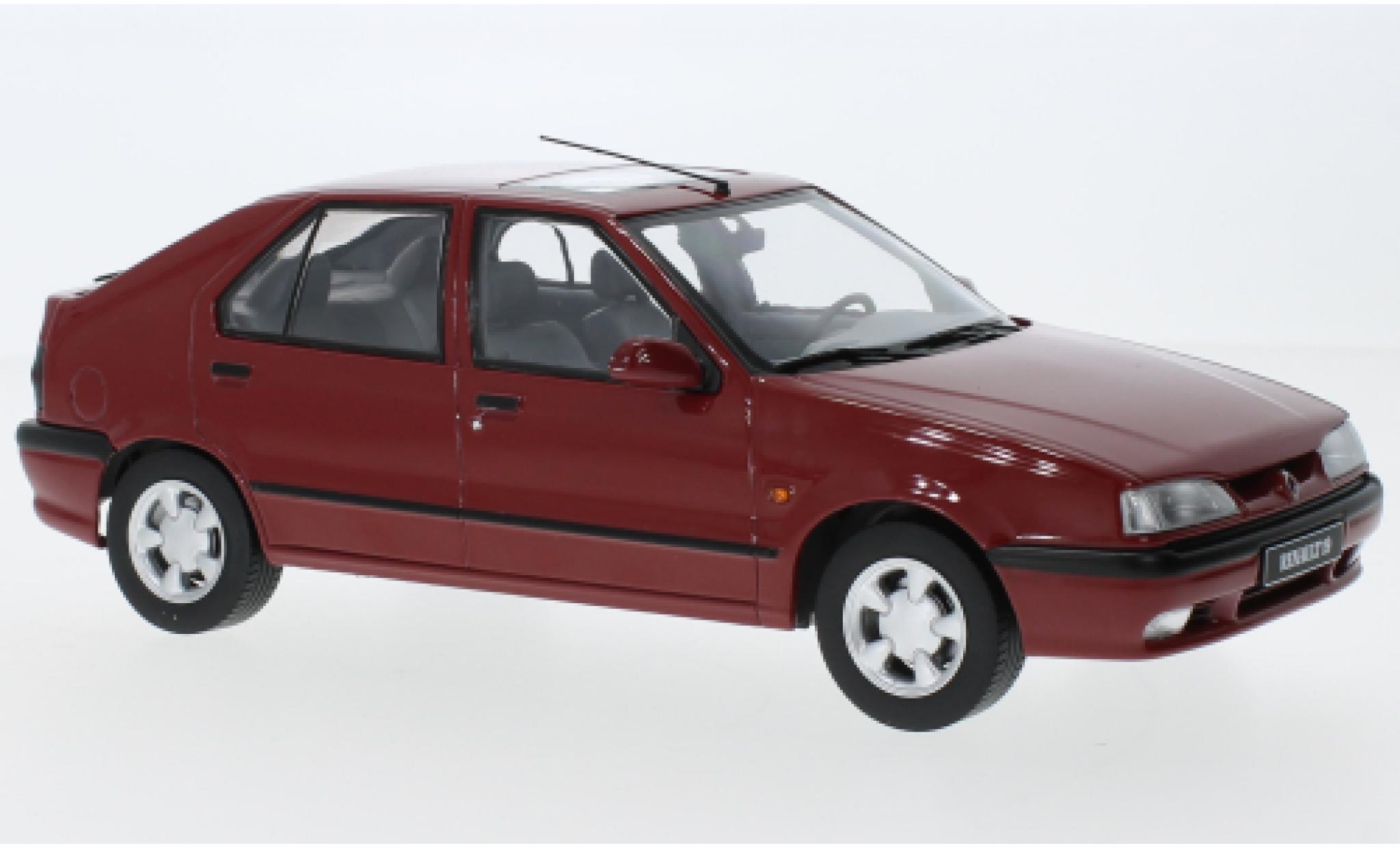 Renault 19 1/18 Triple 9 Collection rood fonc&eacute; 94 modelauto
