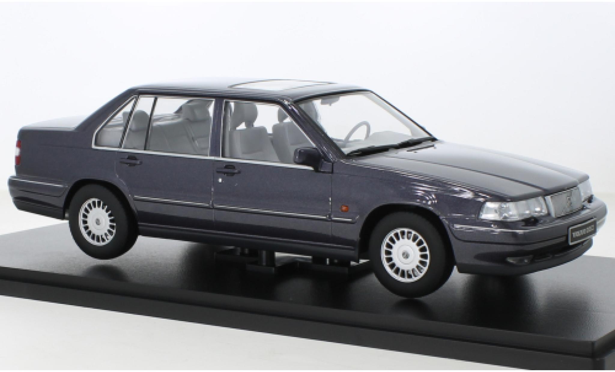 Volvo 960 1/18 Triple 9 Collection metallic lila 1996 modelauto