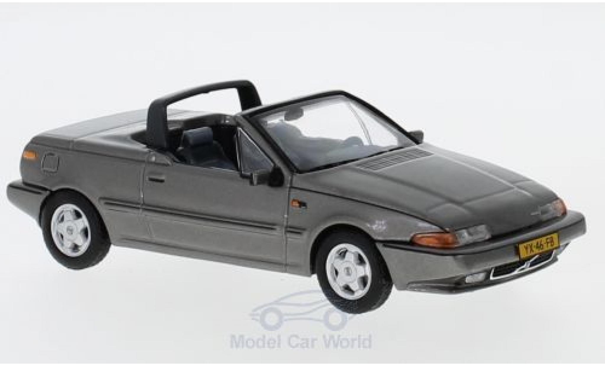 Volvo 480 1/43 Triple 9 Collection Turbo Cabriolet metallic grijs 1990 modelauto