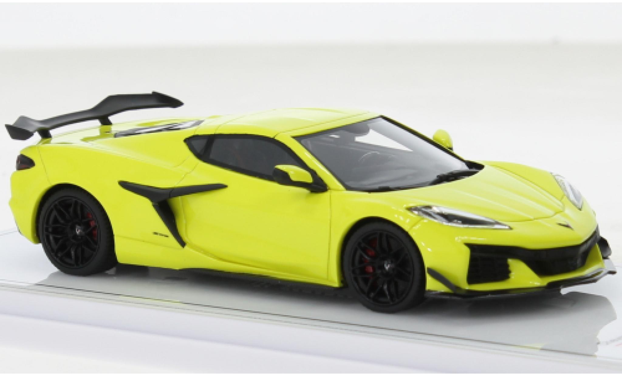 Chevrolet Corvette 1/43 TrueScale Miniatures (C8) Z06 geel clair 2023 modelauto