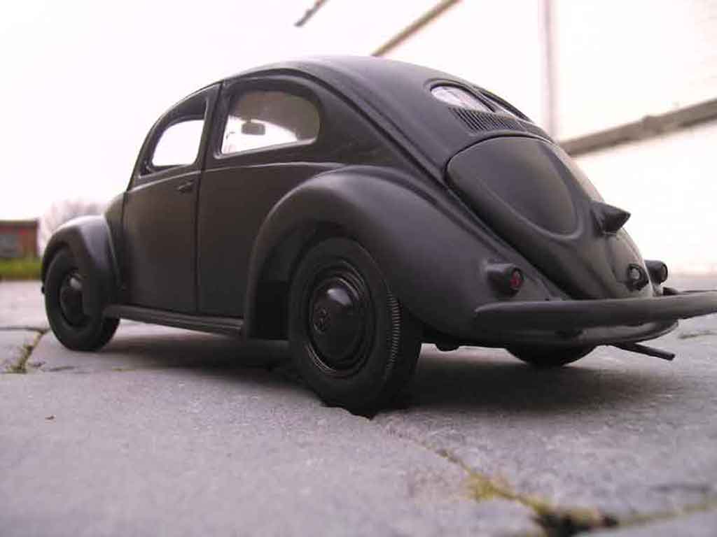 Volkswagen Kafer Base coccinelle kdf de 1941 1/18 Burago