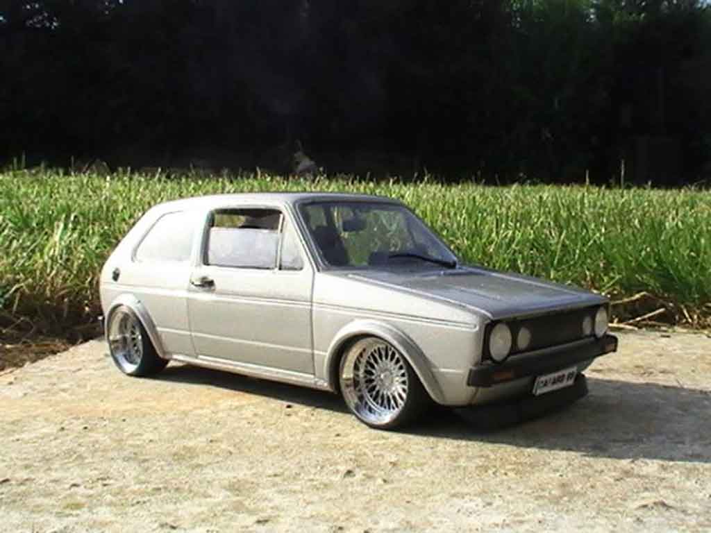 Volkswagen Golf 1 GTI 1/18 Solido 1 GTI swap vr6 grijs audi jantes a deport modelauto