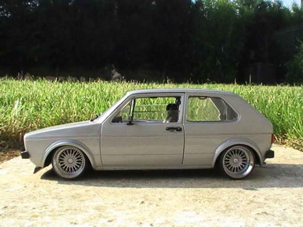 Volkswagen Golf GTI swap vr6 grijs audi jantes a deport 1/18 Solido