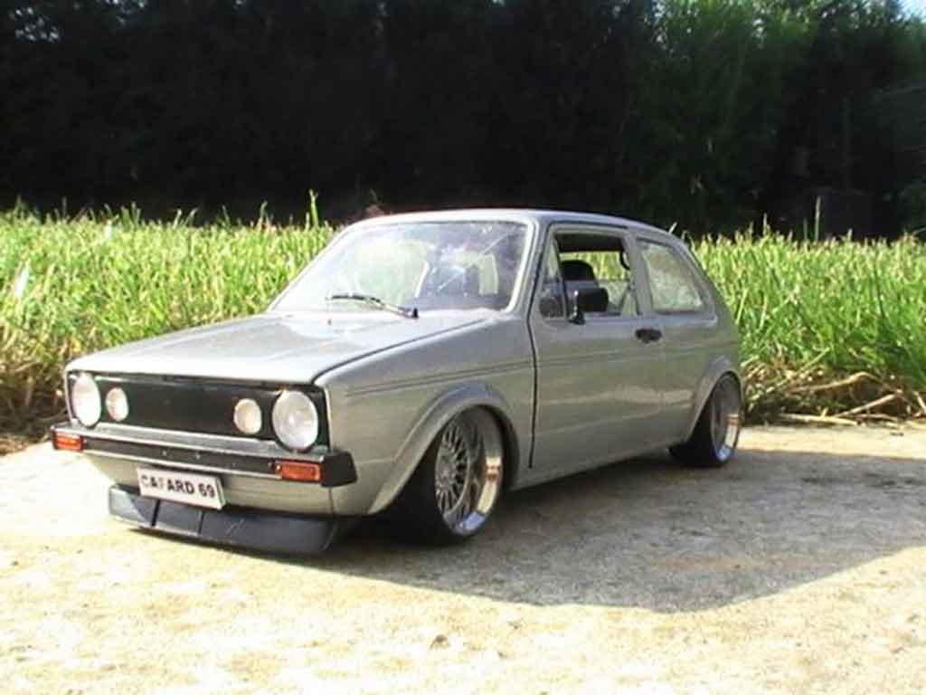Volkswagen Golf GTI swap vr6 grijs audi jantes a deport 1/18 Solido