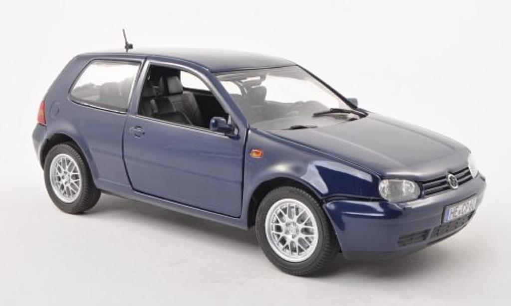 Volkswagen Golf IV 1/18 Revell IV GTI blauw 3-Turer 1997 modelauto