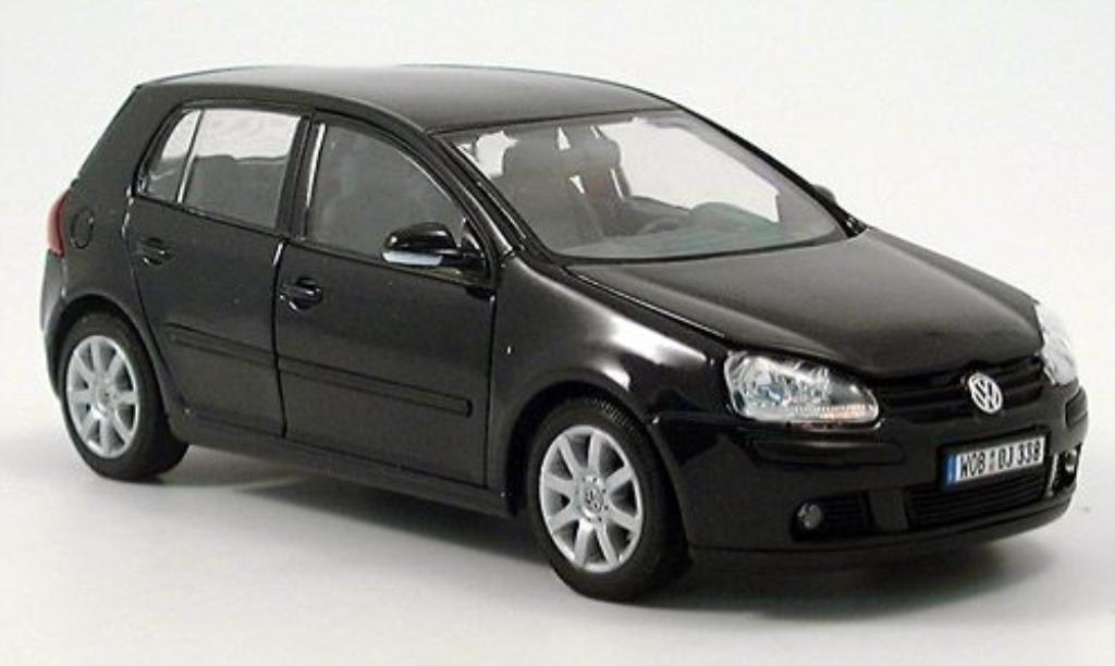 Volkswagen Golf V 1/24 Welly V zwart 2004 modelauto