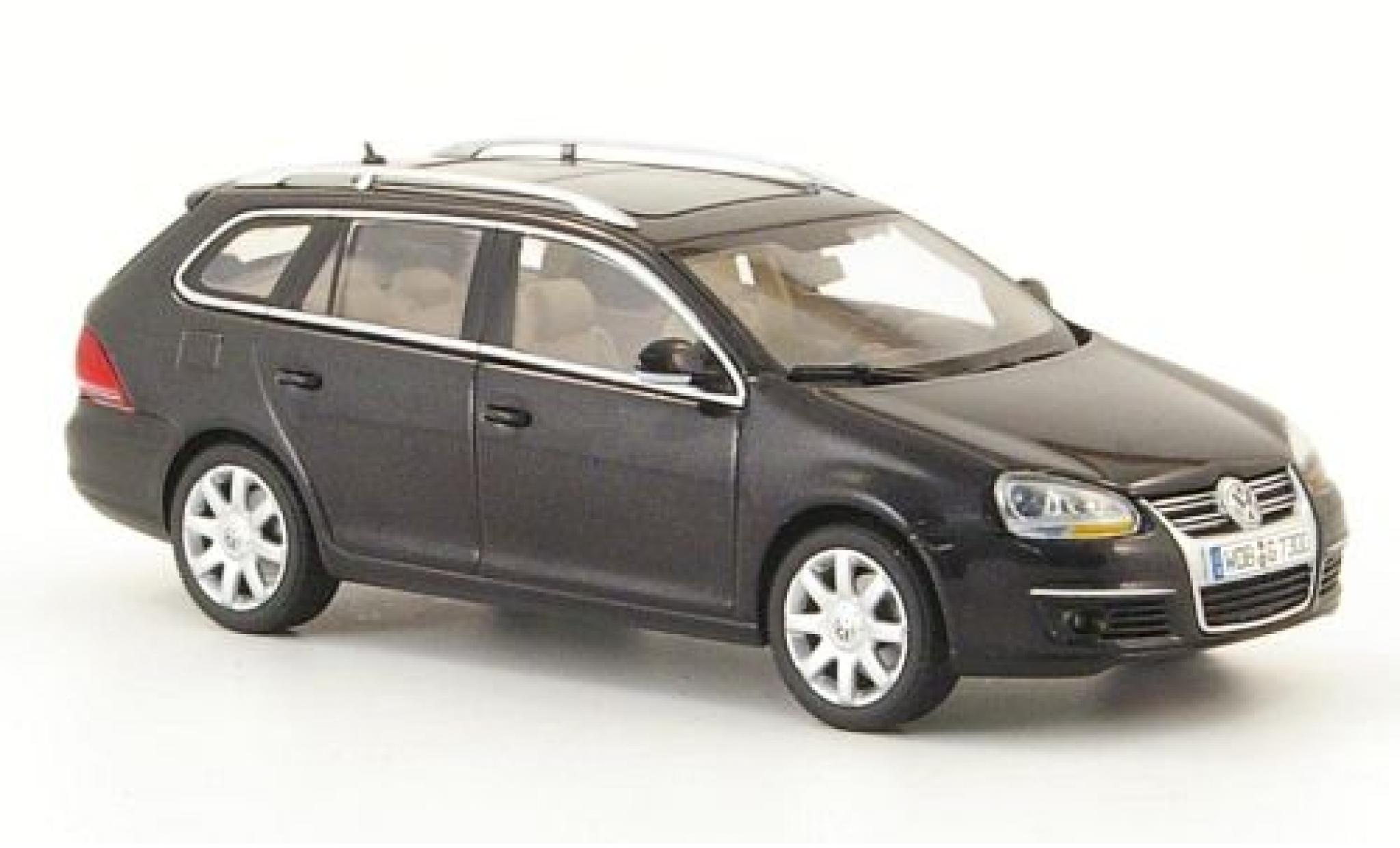 Volkswagen Golf 1/43 AUTOart V Variant #0 1:43 modelauto