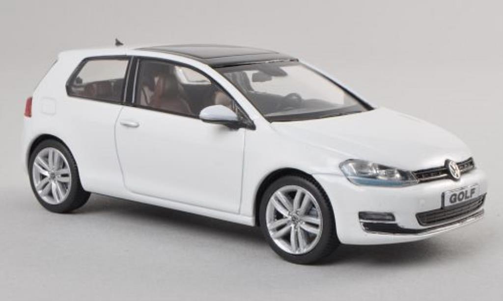 Volkswagen Golf VII 1/43 Herpa VII wit 3-Turer modelauto