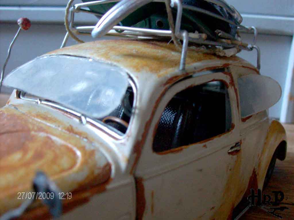 Volkswagen Kafer Base coccinelle split hoodride 1/18 Maisto
